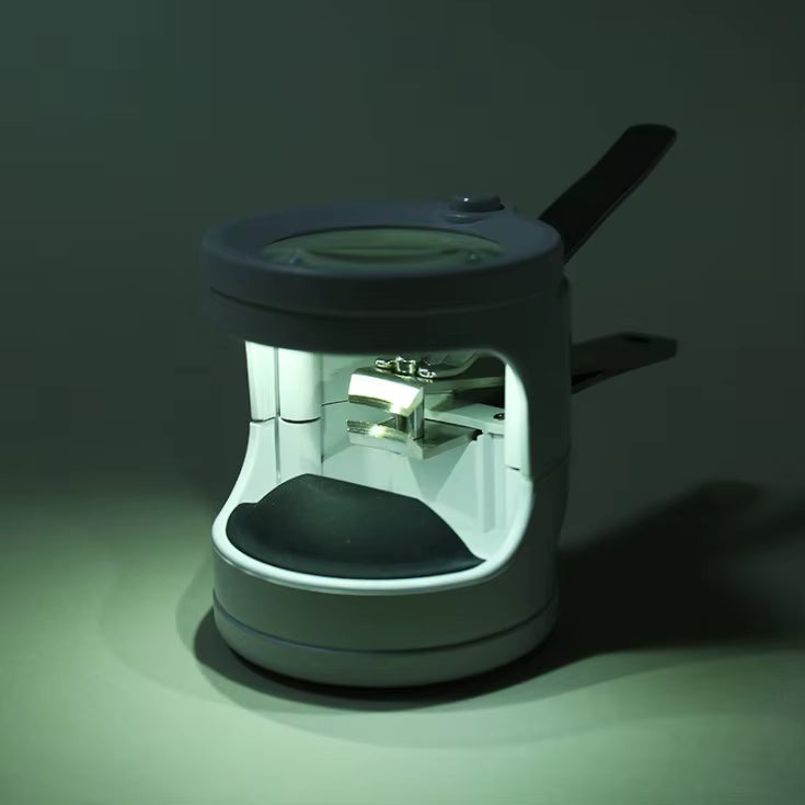 Magnifying Nail Clipper with LED Light